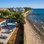 Βίλα Front With Heated Pool, Jacuzzi, Fantastic View, The Sound Of The Waves - By Traveler Tourist Agency Krk Id 2404 *