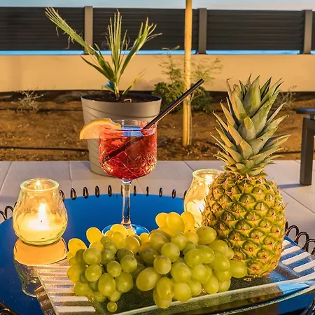 Vila Front With Heated Pool, Jacuzzi, Fantastic View, The Sound Of The Waves - By Traveler Tourist Agency Krk Id 2404 Privlaka (Zadar)