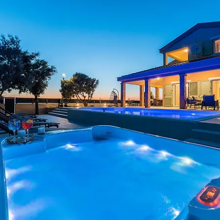 Front With Heated Pool, Jacuzzi, Fantastic View, The Sound Of The Waves - By Traveler Tourist Agency Krk Id 2404 * Privlaka (Zadar)