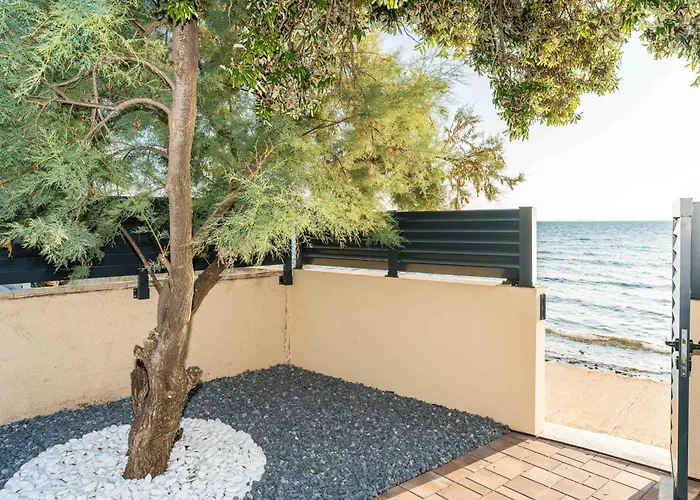 Front With Heated Pool, Jacuzzi, Fantastic View, The Sound Of The Waves - By Traveler Tourist Agency Krk Id 2404 Willa Privlaka (Zadar)