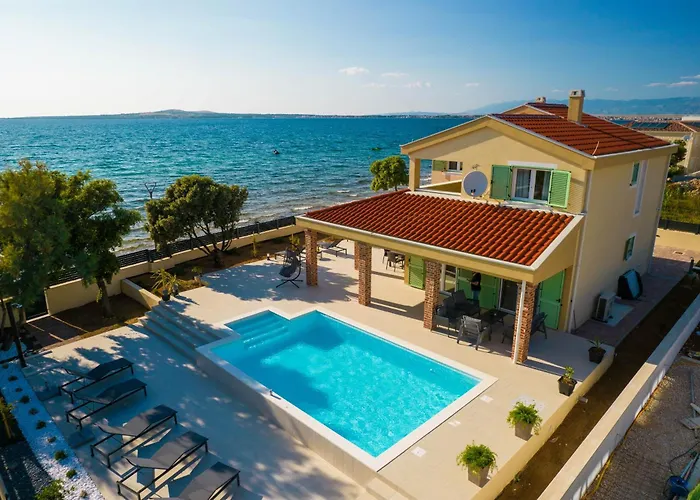 Willa Front With Heated Pool, Jacuzzi, Fantastic View, The Sound Of The Waves - By Traveler Tourist Agency Krk Id 2404 *