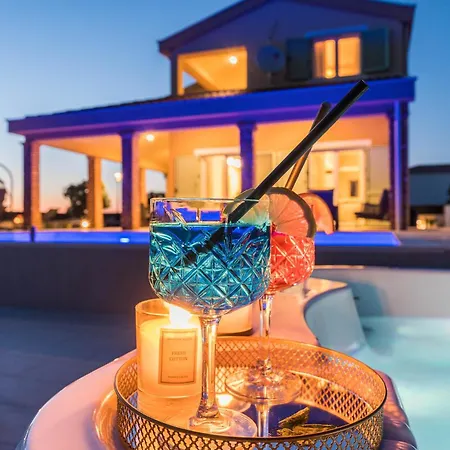 Front With Heated Pool, Jacuzzi, Fantastic View, The Sound Of The Waves - By Traveler Tourist Agency Krk Id 2404 *