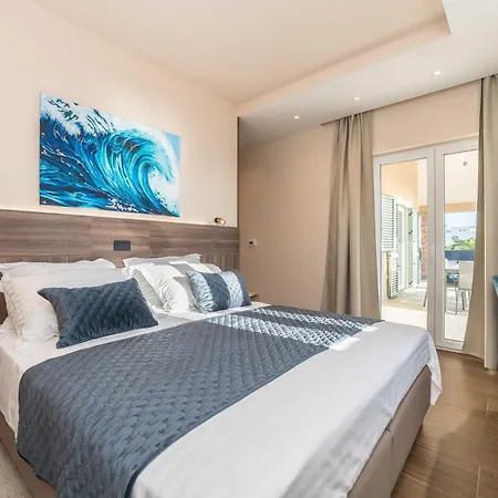 Front With Heated Pool, Jacuzzi, Fantastic View, The Sound Of The Waves - By Traveler Tourist Agency Krk Id 2404 *