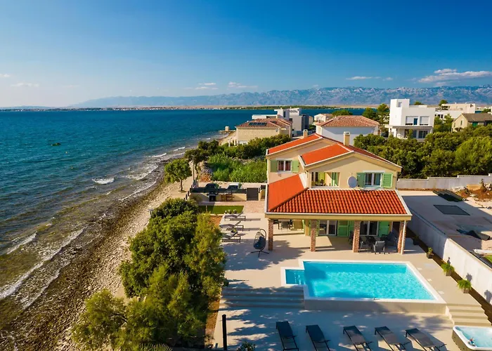 Front With Heated Pool, Jacuzzi, Fantastic View, The Sound Of The Waves - By Traveler Tourist Agency Krk Id 2404 Villa Privlaka (Zadar)